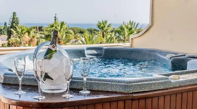 ***** Hotel Guadalpin Suites Marbella Spanje